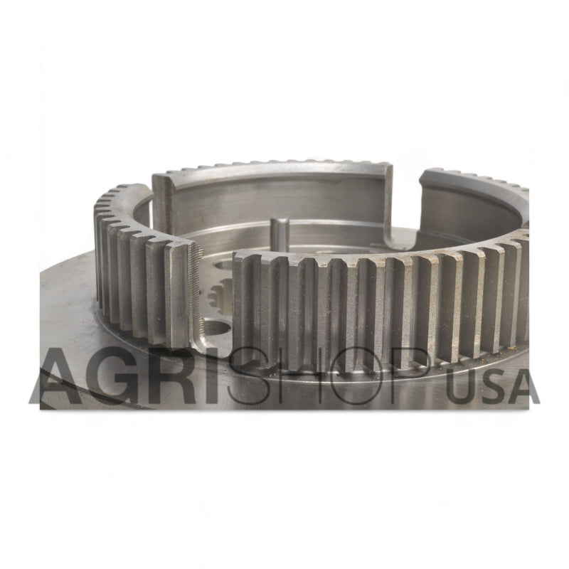 Case IH - S5840S01H - Hub "Available"